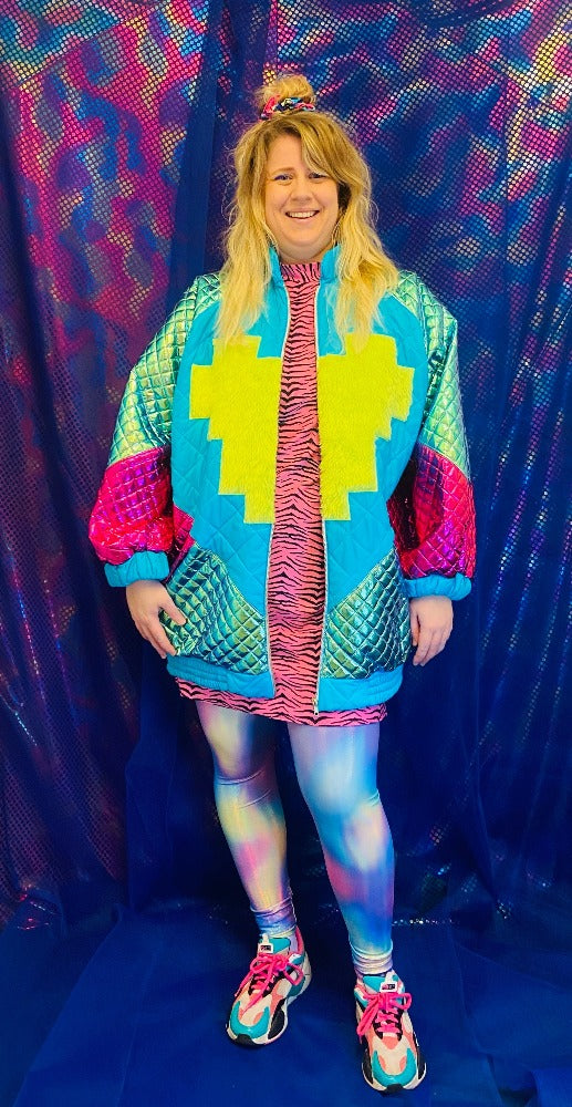 🌈 Handmade colorful AMAZING Jacket. With faux fur heart and with pockets! Iconic piece!   🧵One piece available!   🛒This product is finished and ready to send!  📏 One size. Modelsize is XL  🎨  Wanna have a custom made size or design?   YOU can also choose for different other fabric or color!! Contact us! Info@sabinestaartjes.com