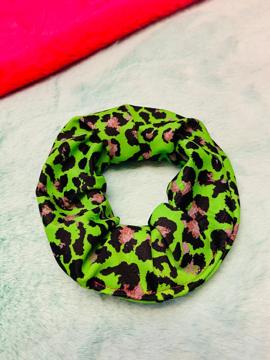 Scrunchie - Leopard Green